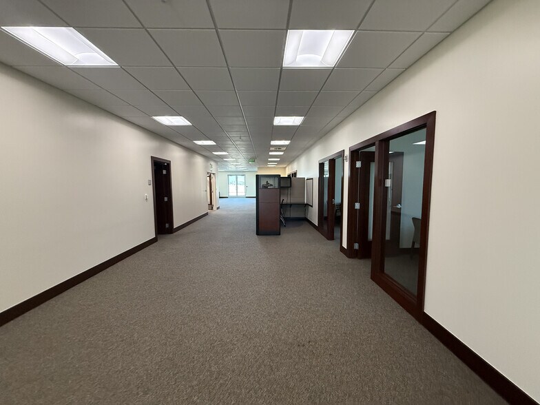 More Photos Of 180 N University Ave, Provo Office For Lease