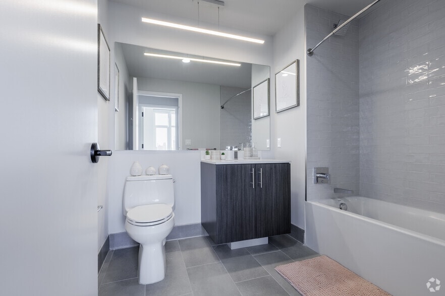 More Photos Of 413 Summit Ave, Jersey City Apartments For Sale