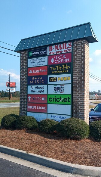 More Photos Of 6014 Hwy 21 S, Rincon Unknown For Lease