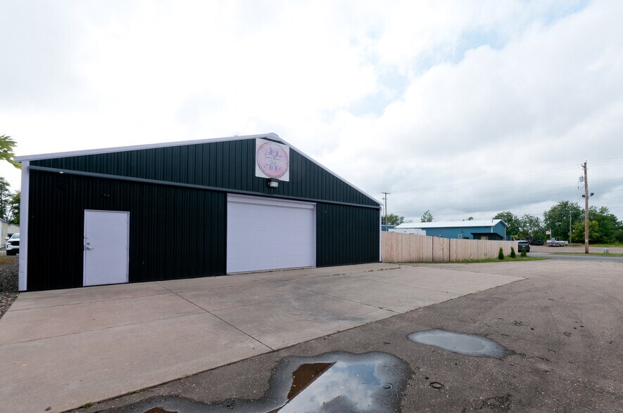 More Photos Of 23 W St. Patrick St, Rice Lake Storefront For Sale