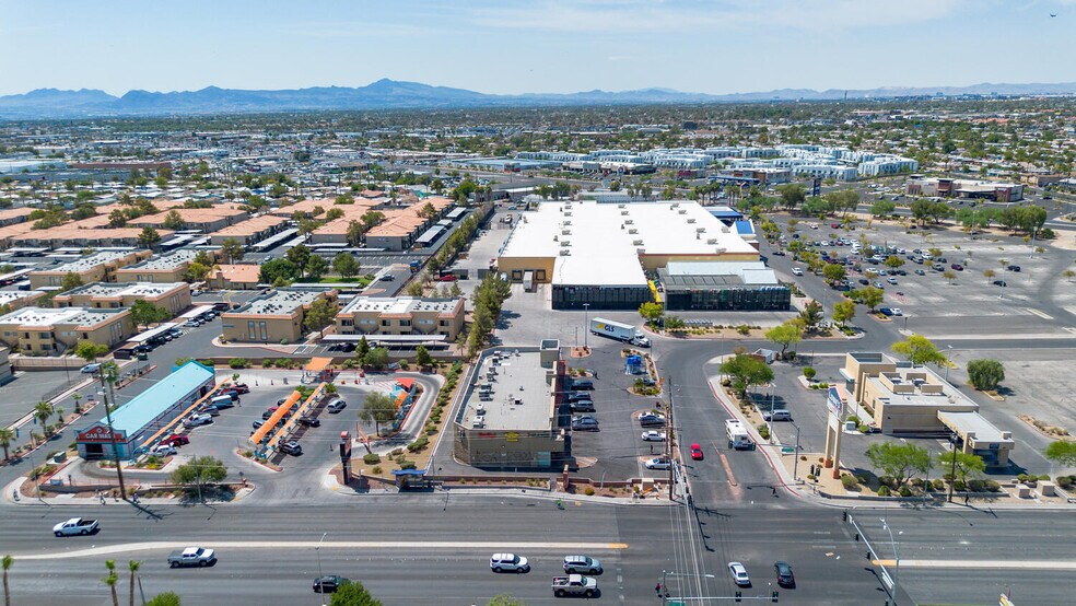 More Photos Of 2877 E Charleston Blvd, Las Vegas Freestanding For Sale