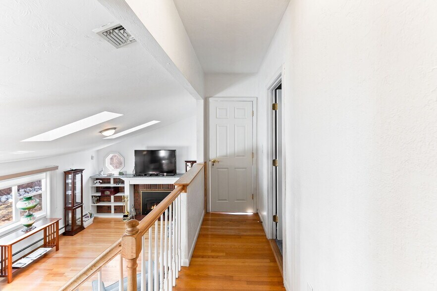 More Photos Of 860 Washington St, South Easton General Retail For Sale