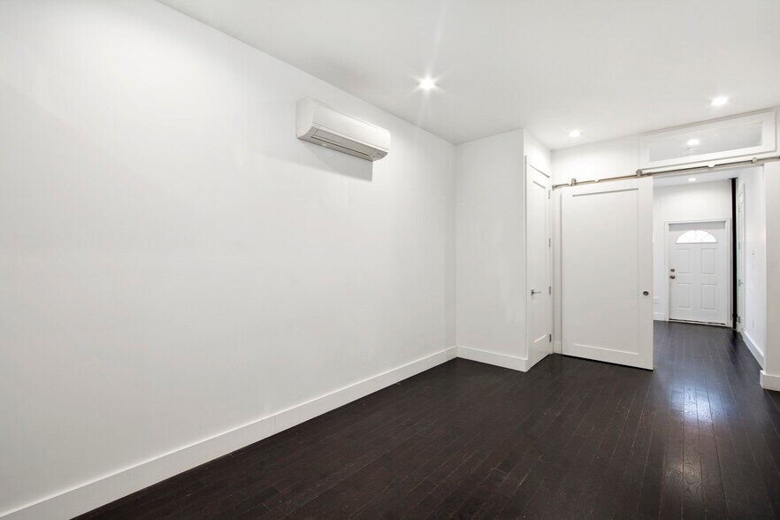 More Photos Of 247 Himrod St, Brooklyn Apartments For Sale