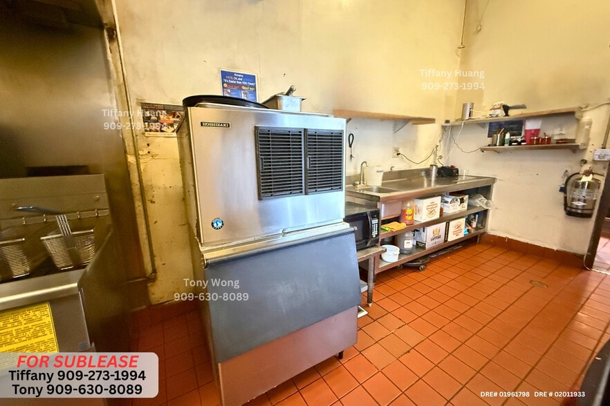 More Photos Of 4110 N Harbor Blvd, Fullerton Storefront For Lease