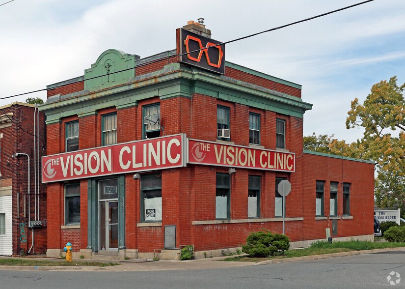 More Photos Of 255 Church St, St Catharines Storefront Retail Residential For Sale