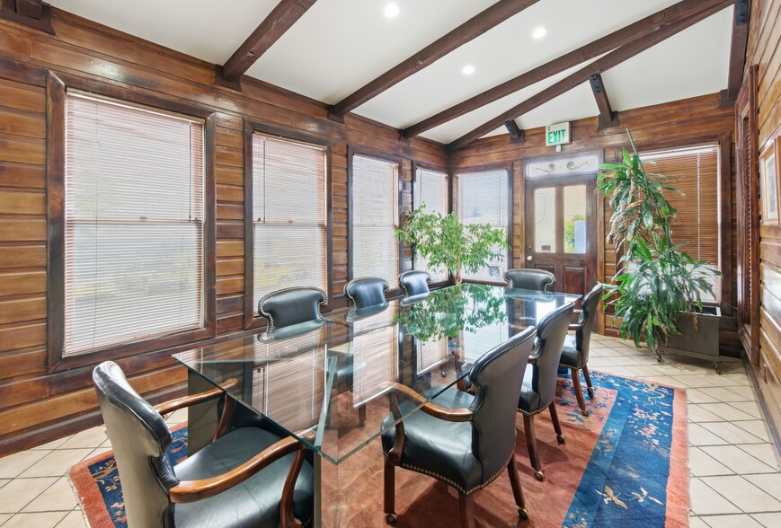 More Photos Of 832 Willow St, Reno Office For Sale