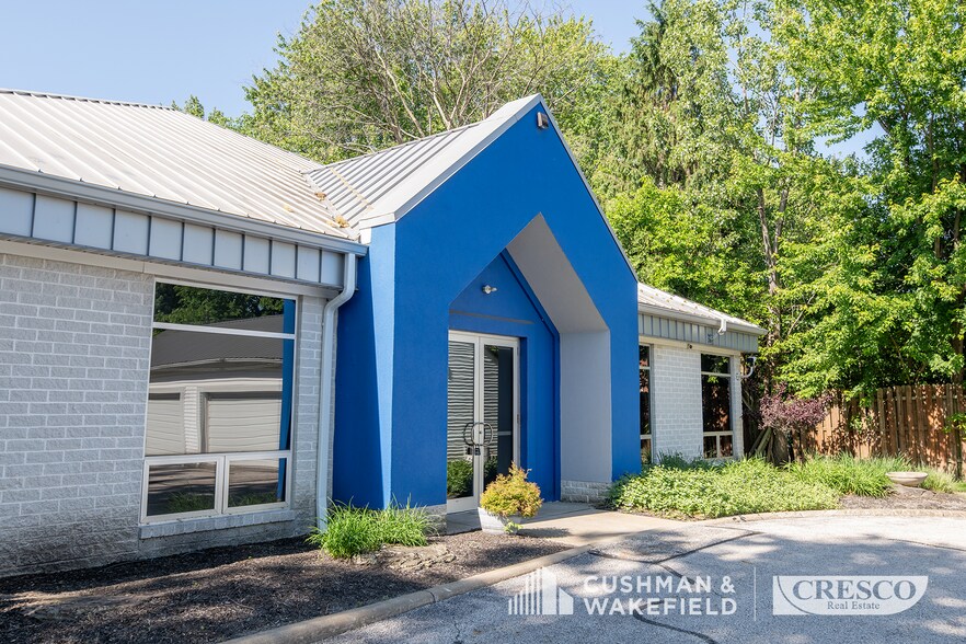 More Photos Of 23701 Miles Rd, Warrensville Heights Office For Sale