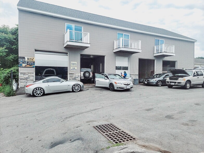 More Photos Of 1317 Middlesex St, Lowell Carwash For Lease