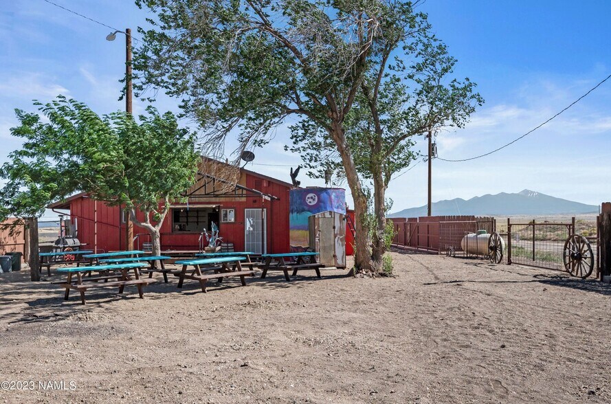 More Photos Of 31926 N US Highway 89, Flagstaff Convenience Store For Sale
