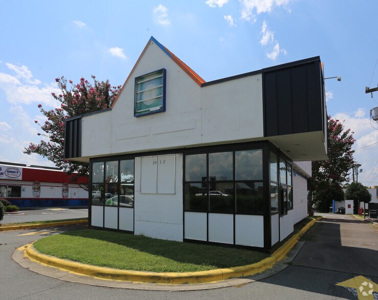 Primary Photo Of , Clemmons General Retail For Sale