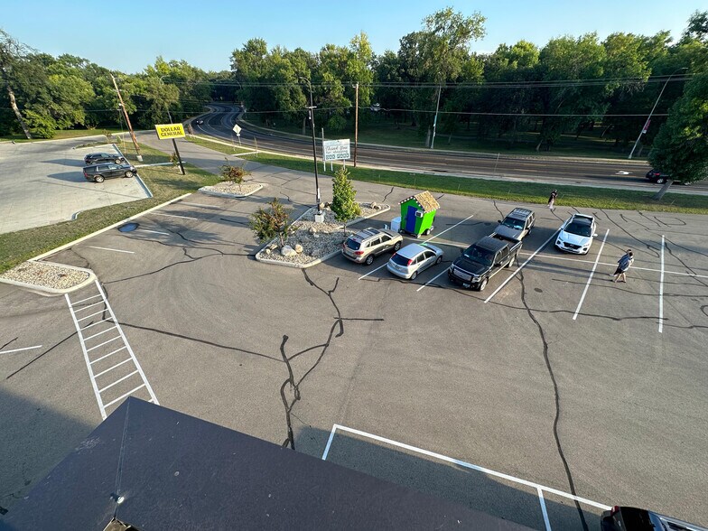 More Photos Of 1250 4th Ave NW, Minot Storefront For Lease