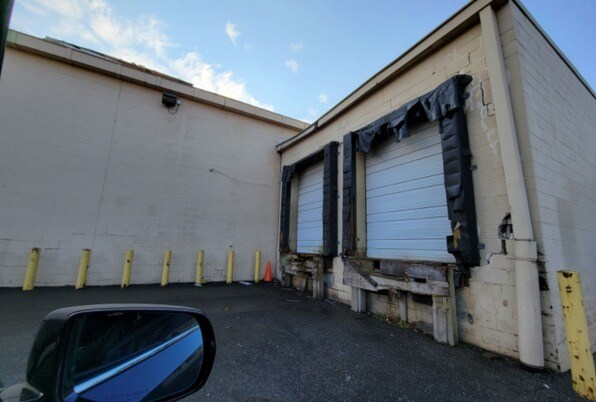 More Photos Of 1101-1105 Route 130 S, Cinnaminson General Retail For Sale