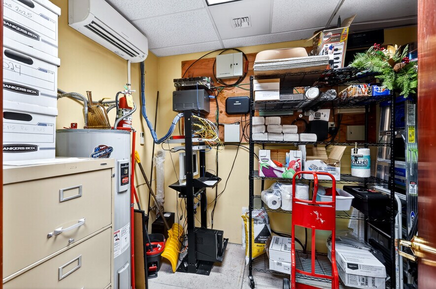 More Photos Of 200 N Argonne Rd, Spokane Office For Lease