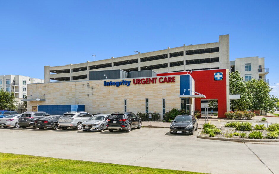 More Photos Of 1289 University Dr E, College Station Medical For Sale