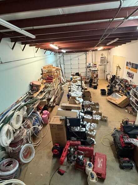 More Photos Of 1-18 Business Park Cir, Arden Light Distribution For Lease