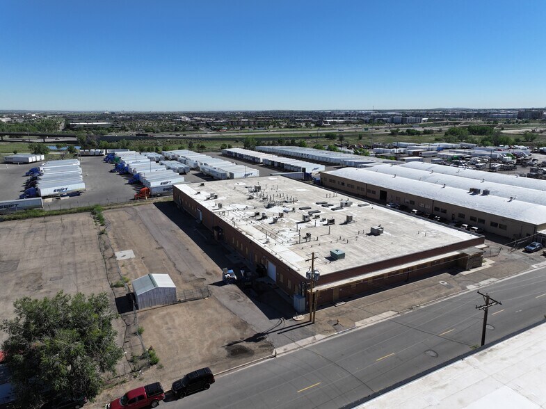 More Photos Of 8025-8045 E 40th Ave, Denver Warehouse For Lease