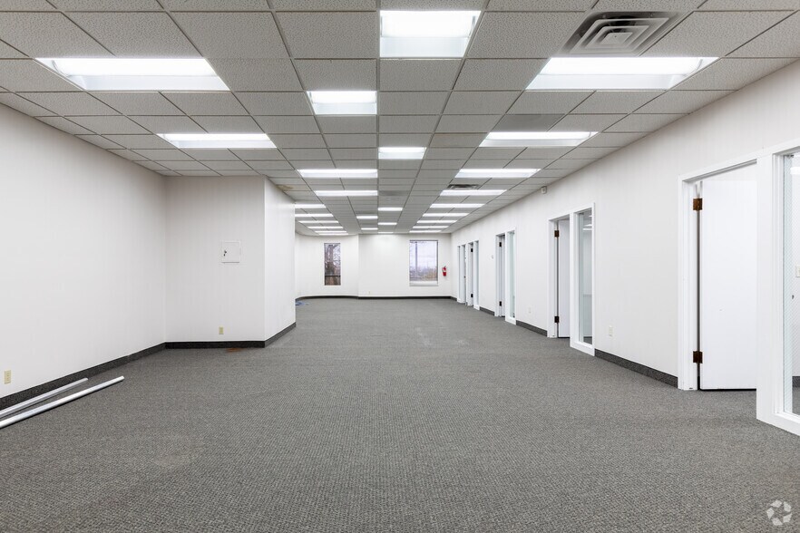 More Photos Of 64 E Winchester St, Salt Lake City Office For Sale
