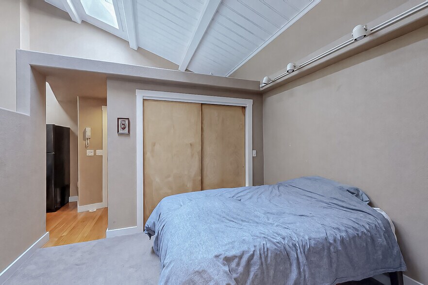 More Photos Of 139 N Grand Ave, Pullman Apartments For Sale