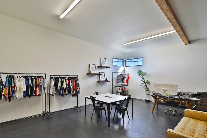 More Photos Of 2053 E 38th St, Vernon Warehouse For Sale