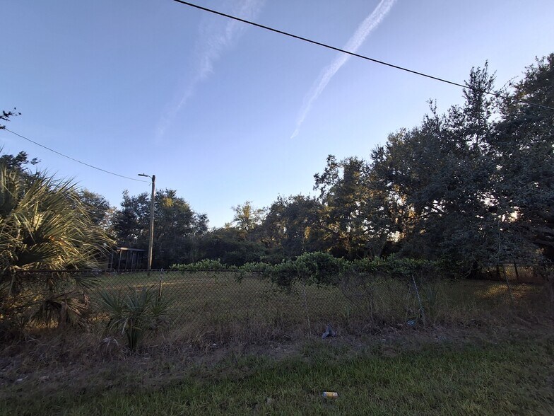 More Photos Of 7219 Anna Ave, Gibsonton Flex For Sale