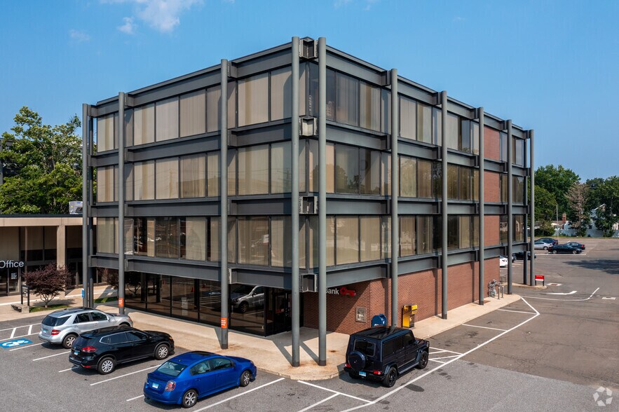 More Photos Of 110 Washington Ave, North Haven Office For Lease