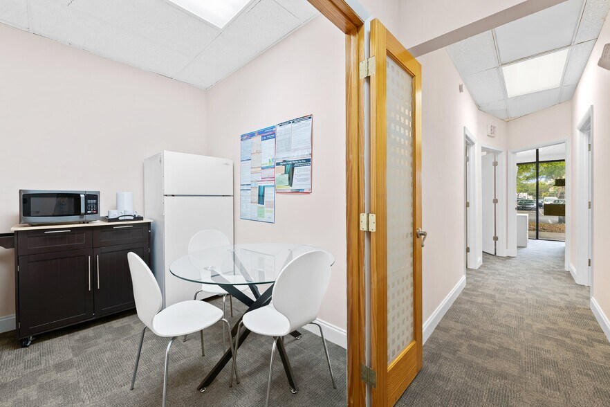 More Photos Of 4800 N State Road 7, Fort Lauderdale Medical For Lease