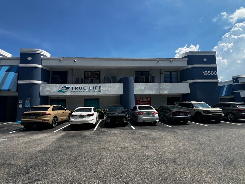 More Photos Of 13500 SW 88th St, Miami Medical For Sale