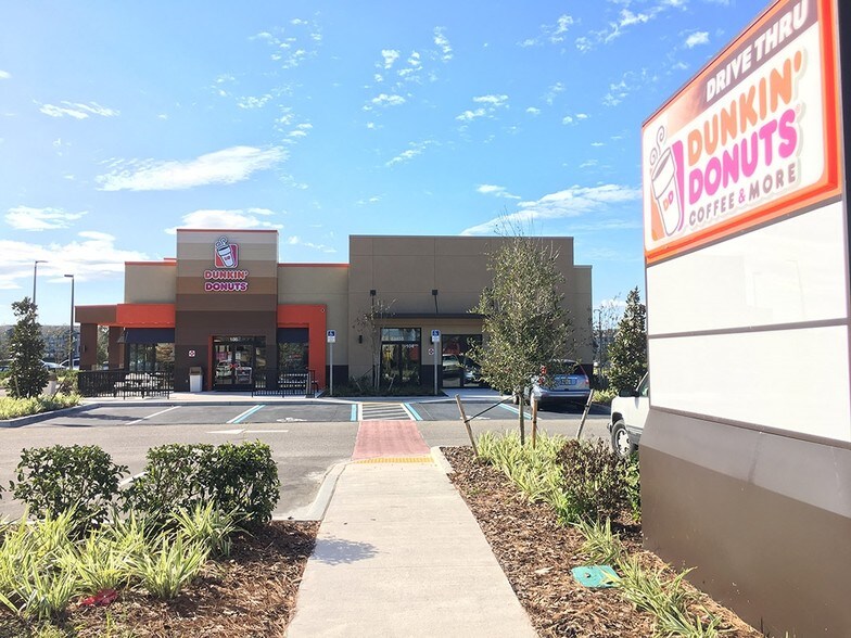 Primary Photo Of 13458 Landstar Blvd, Orlando Restaurant For Sale