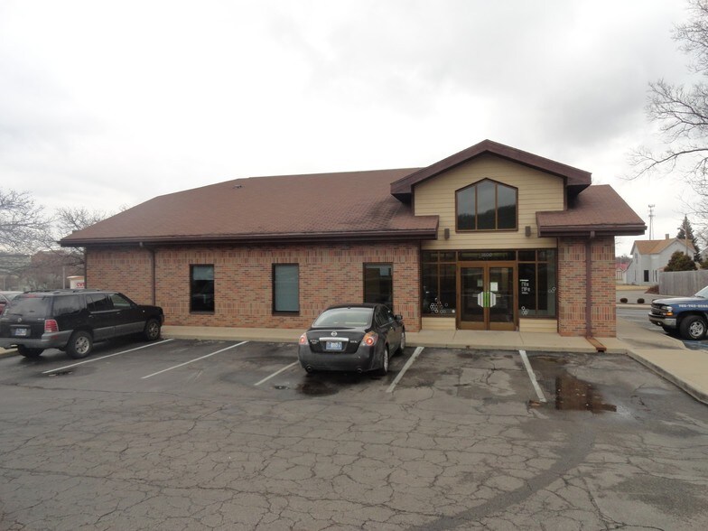 More Photos Of 1800 Union St, Lafayette Office For Sale