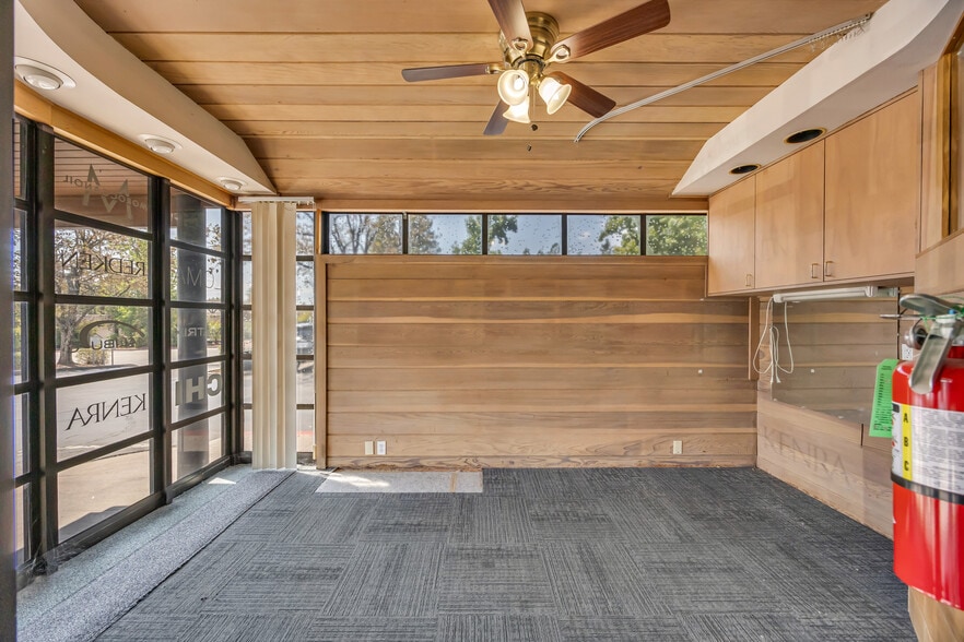 More Photos Of 1035-1043 Sutton Way, Grass Valley Office For Sale