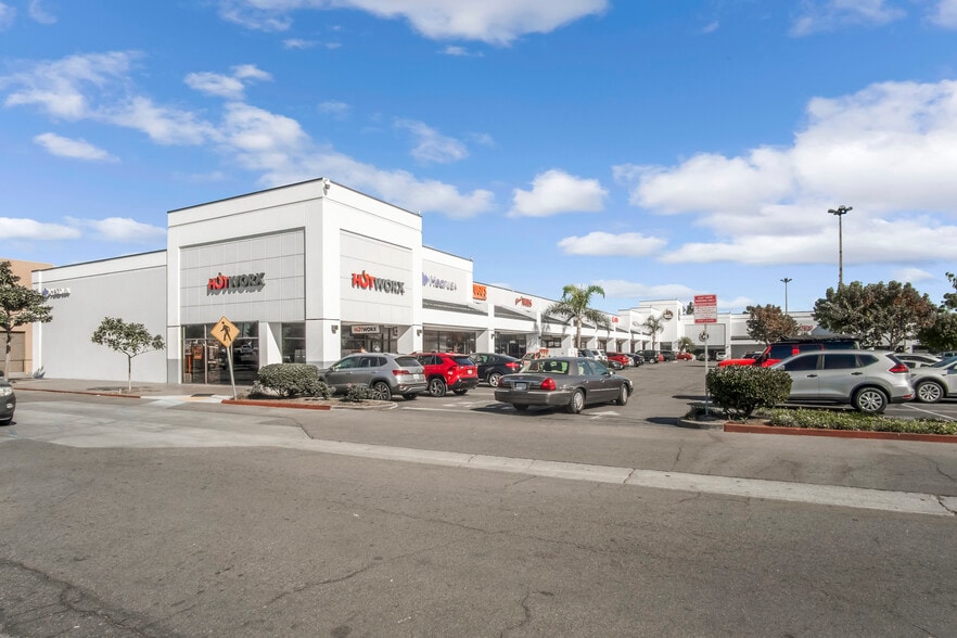 More Photos Of 20020-20140 Hawthorne Blvd, Torrance Freestanding For Lease