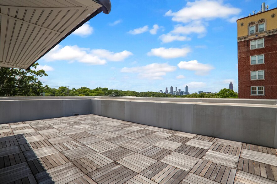 More Photos Of 1074 Ponce De Leon Ave, Atlanta Office For Sale