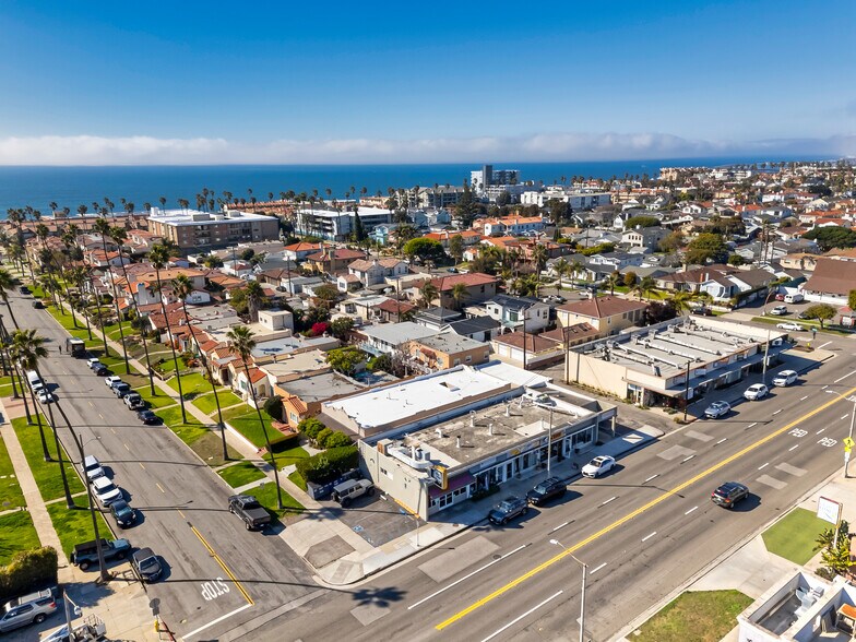 More Photos Of 1213-1223 S Pacific Coast Hwy, Redondo Beach Storefront For Sale