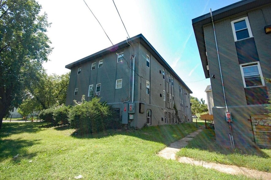 More Photos Of 4559-4569 Benning Rd SE, Washington Apartments For Sale