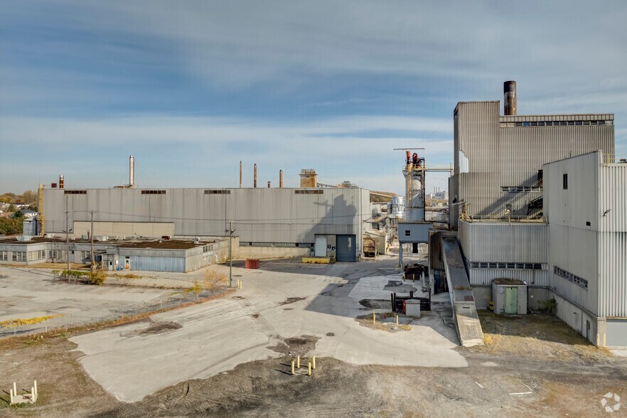 More Photos Of 416 Ford Ave, Alpena Warehouse For Sale