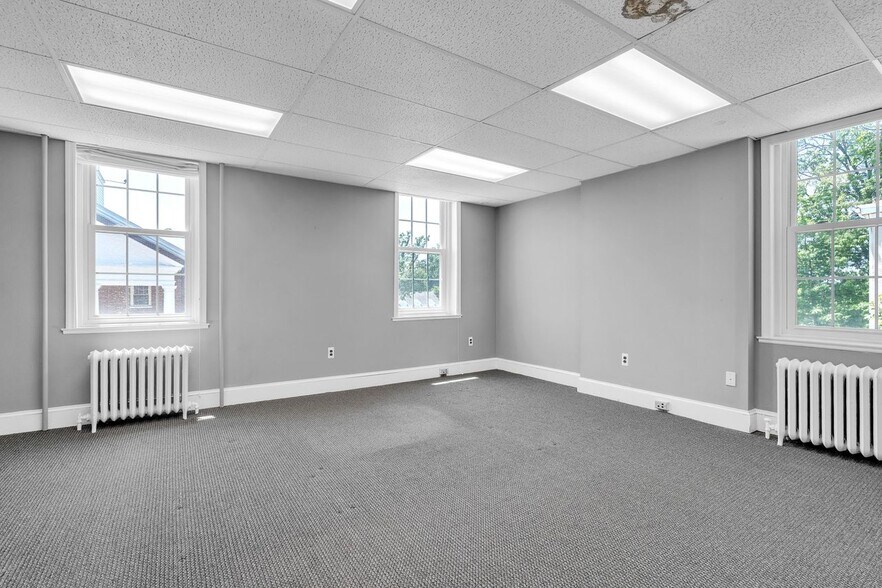 Primary Photo Of 349 W State St, Media Office For Sale