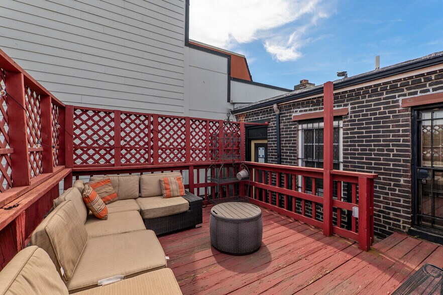 More Photos Of 1010 Pennsylvania Ave SE, Washington Hospitality For Sale