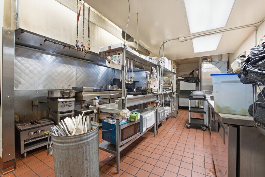 More Photos Of 2284 Gulf To Bay Blvd, Clearwater Restaurant For Sale