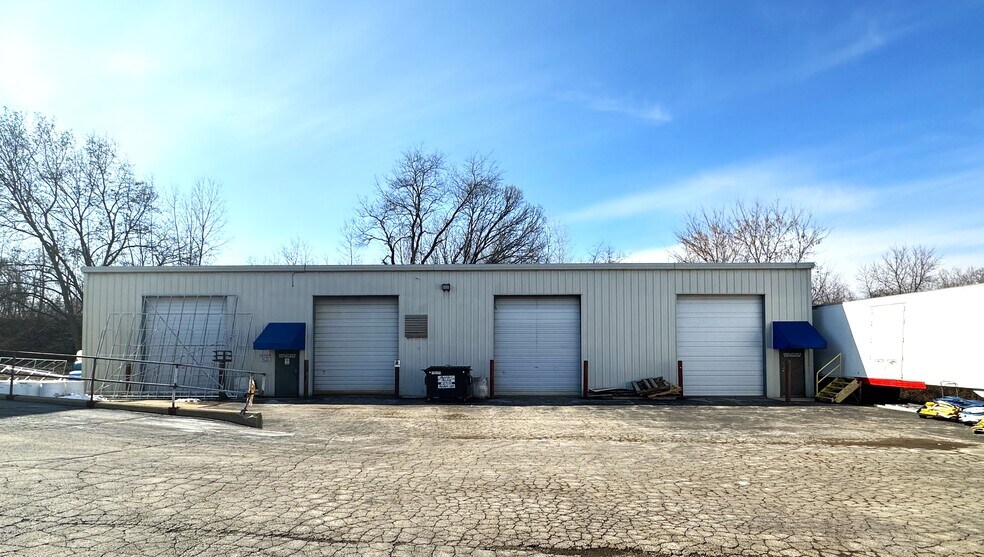 More Photos Of 3455 S Mulford Rd, Rockford Industrial For Sale