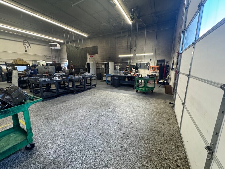 More Photos Of 180 W 900 N, Springville Warehouse For Lease