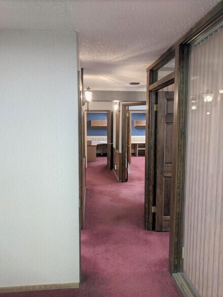 More Photos Of 1025 W Fillmore St, Colorado Springs Office For Lease