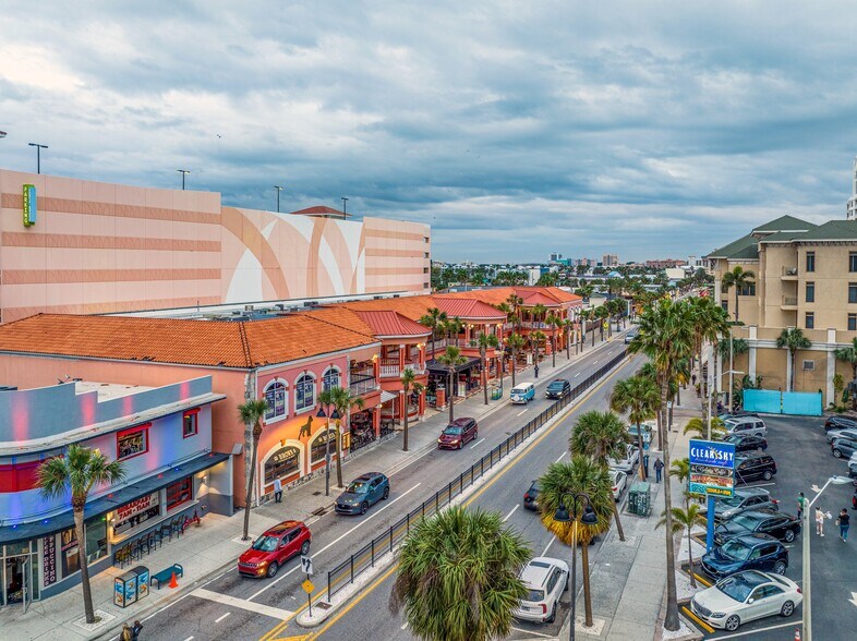 More Photos Of 483 Mandalay Ave, Clearwater Beach General Retail For Lease