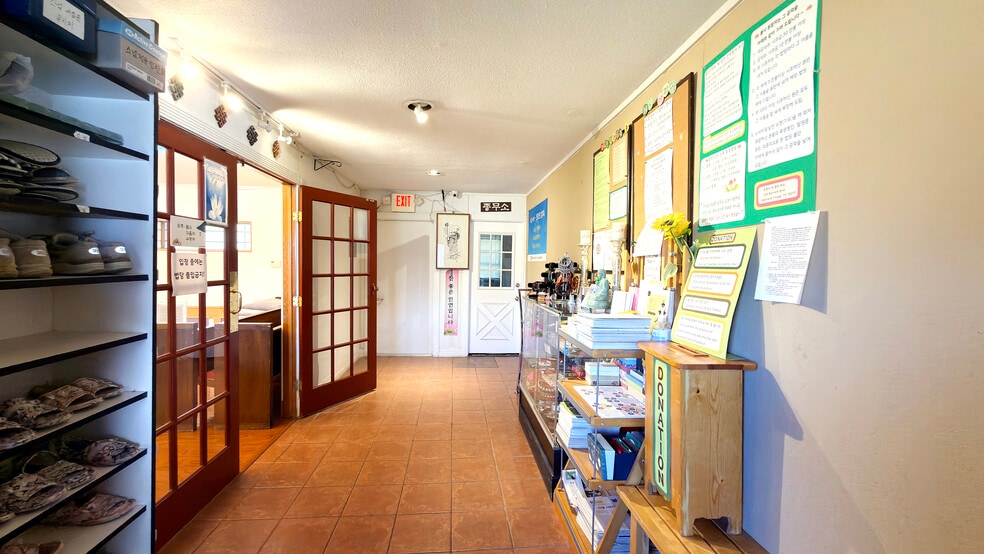 More Photos Of 1130 Abrams Rd, Richardson Specialty For Sale