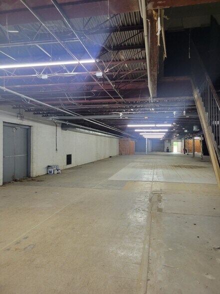 More Photos Of 3424-3436 Lebanon Pike, Hermitage Unknown For Lease