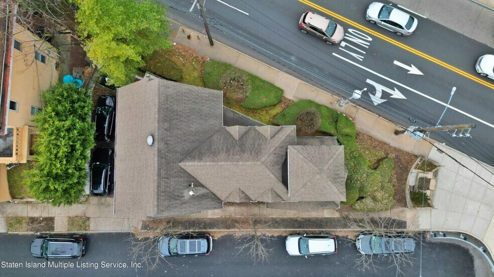 More Photos Of 15 1st St, Staten Island Office For Sale