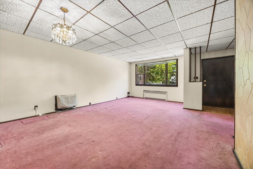 More Photos Of 6112 56th Dr, Maspeth Multifamily For Sale