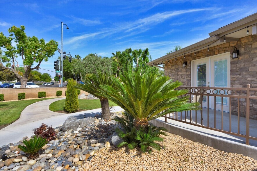 More Photos Of 1419 W Bullard Ave, Fresno Congregate Senior Housing For Sale