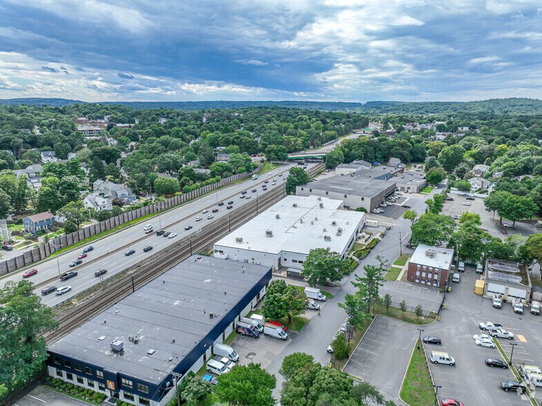 More Photos Of 77 Rowe St, Newton Warehouse For Lease