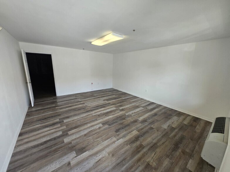 More Photos Of 13901 SW 143rd Ct, Miami Warehouse For Lease