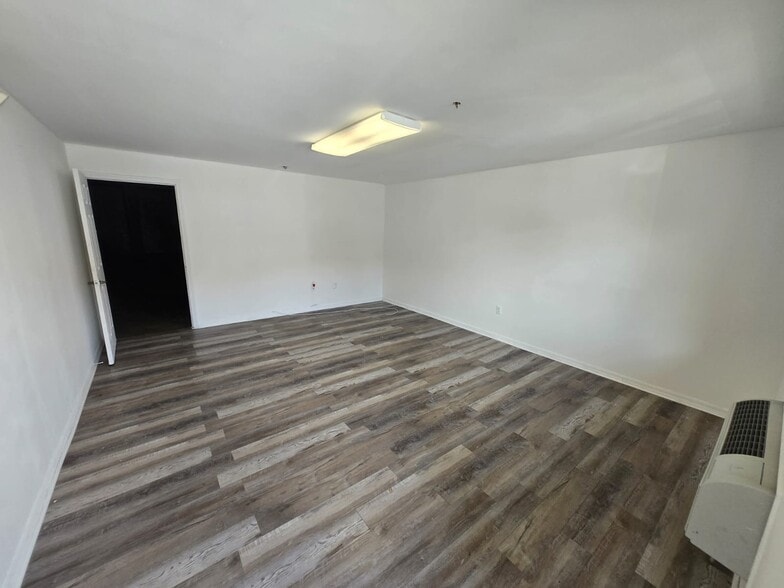 More Photos Of 13901 SW 143rd Ct, Miami Warehouse For Lease